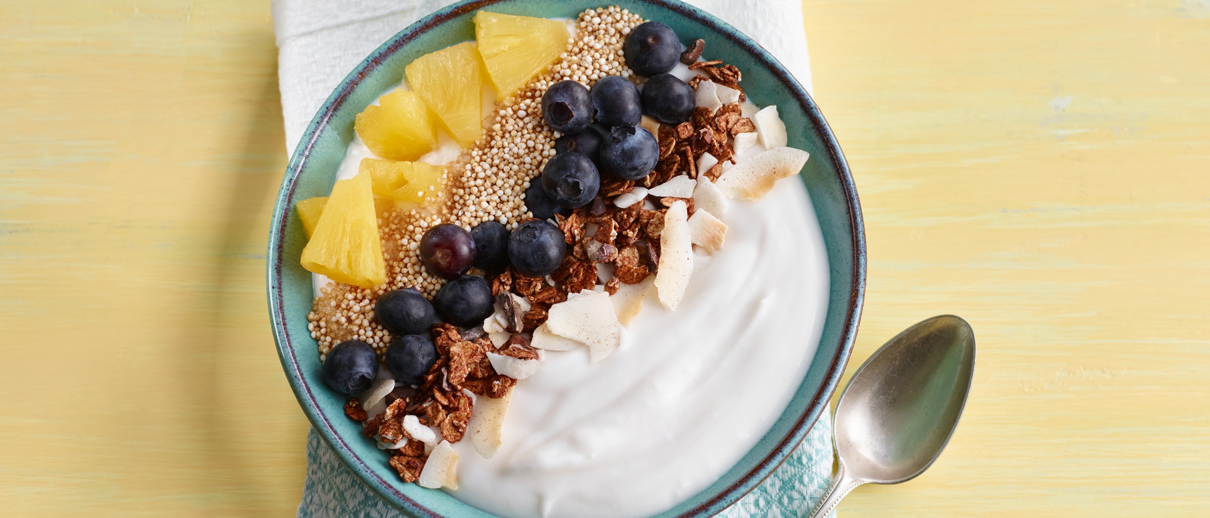 Alnatura Rezept: Kokos-Frühstücks-Bowl