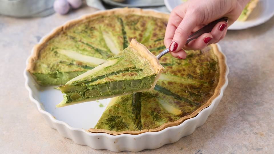 Grüne Spargelquiche