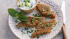 Arabische Bulgur-Hackfleisch-Rauten aus dem Ofen