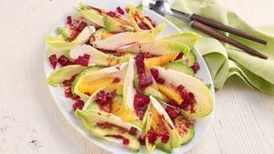 Chicorée mit Orange und Avocado